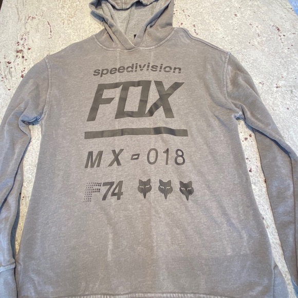 FOX hoodie😎 - Picture 4 of 4